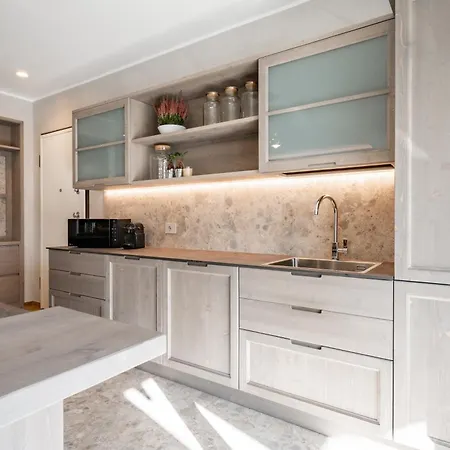 Sunrise - Luxury With Pool & Large Private Garden, Few Steps From The Beach, Ideal For Families And People With Mobility Issues דרביו
