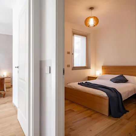 Sunrise - Luxury With Pool & Large Private Garden, Few Steps From The Beach, Ideal For Families And People With Mobility Issues * Dervio