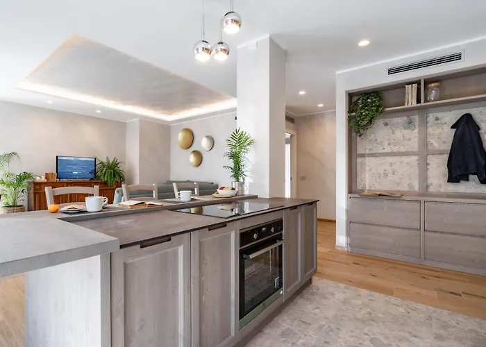 Sunrise - Luxury With Pool & Large Private Garden, Few Steps From The Beach, Ideal For Families And People With Mobility Issues Villa *